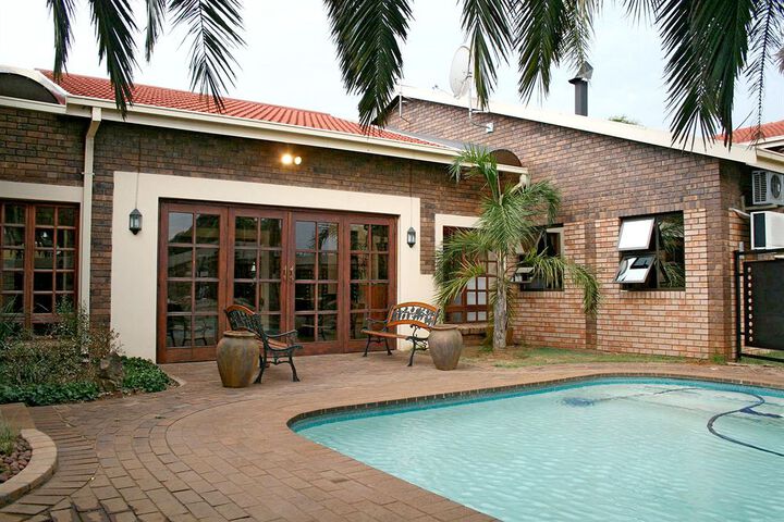 Pool 17 of 22