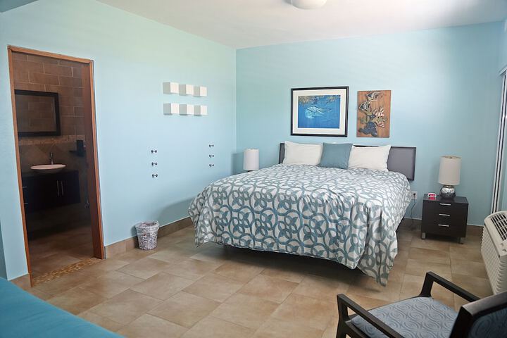 Room 4 of 23