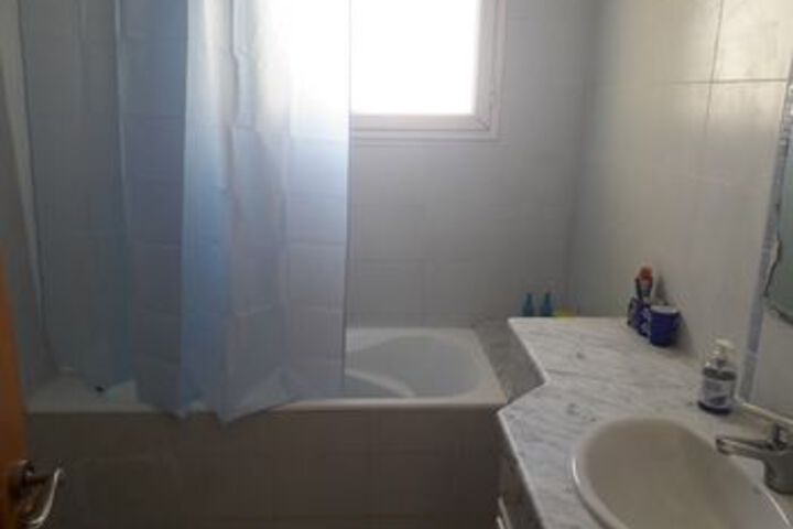 Room 2 of 12