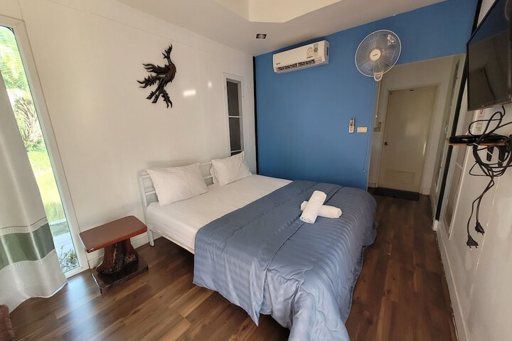 Room 14 of 48