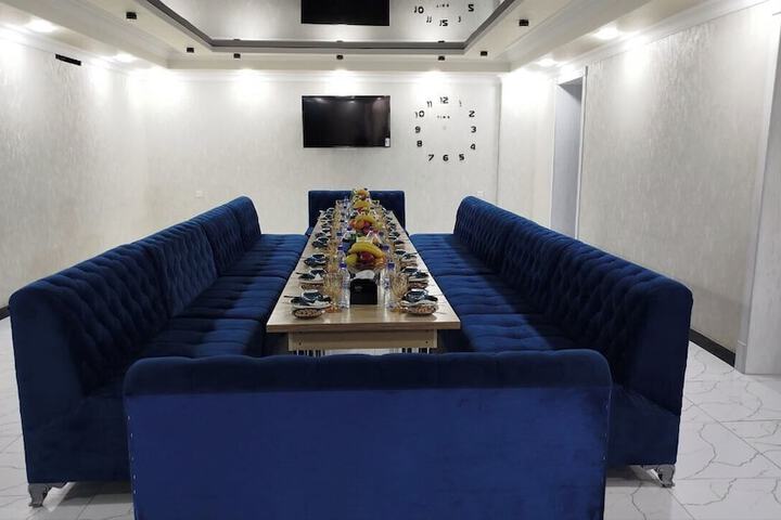 Dining 6 of 17