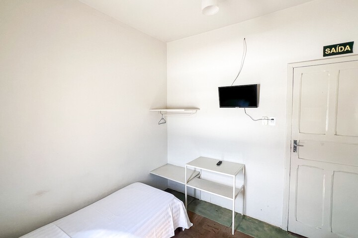 Room 4 of 22