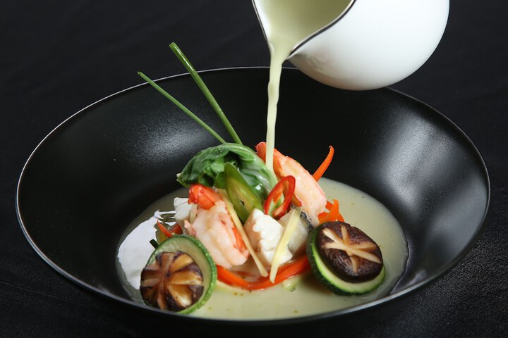 Dining 60 of 101