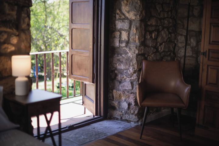 Room 17 of 42