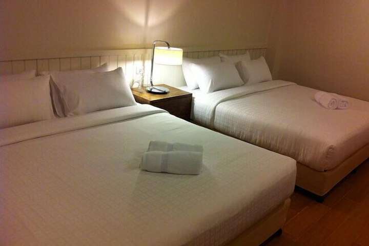 Room 14 of 66