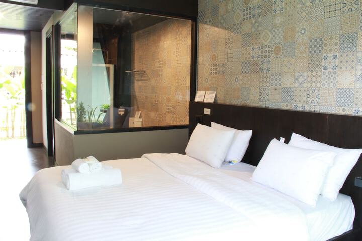 Room 7 of 58