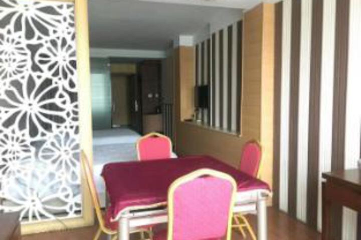 Yifang Inn