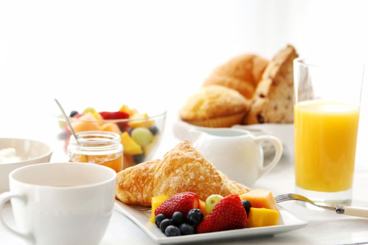 Breakfast/Coffee Service 124 of 174