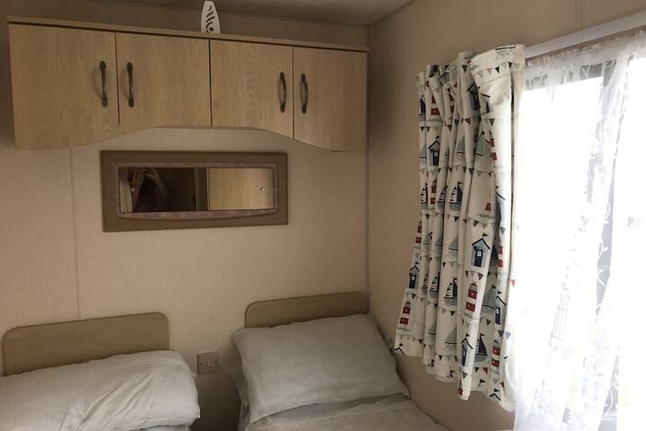 Room 16 of 101