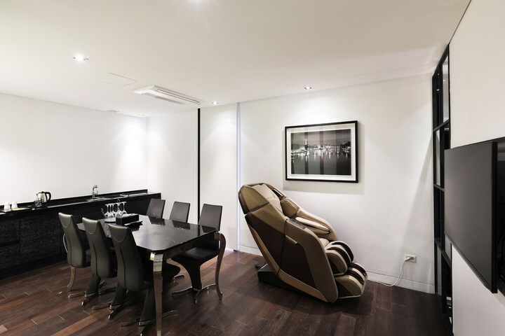 Room 14 of 51