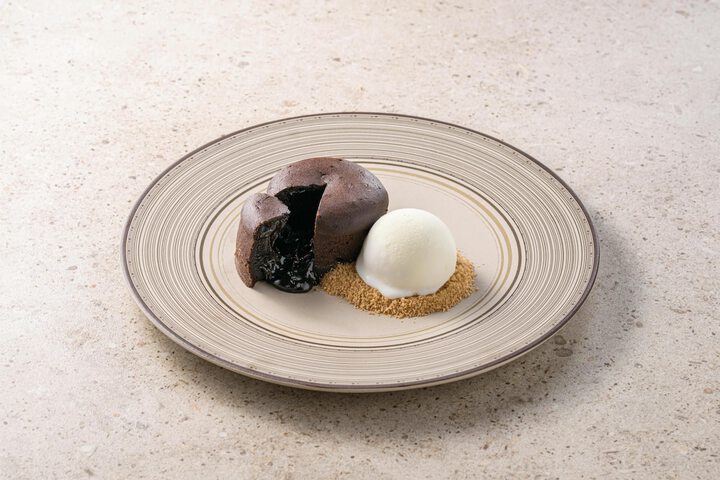 Dining 107 of 141