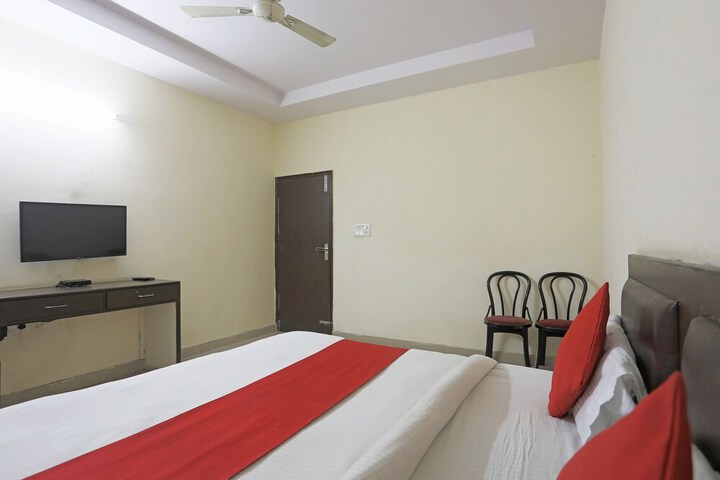 Room 20 of 27