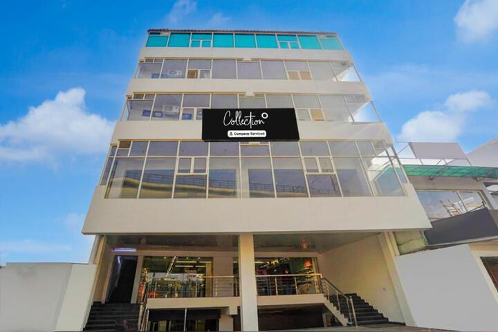 Super Collection O Noida Sector 52 Metro Station Formerly Hotel Metro View