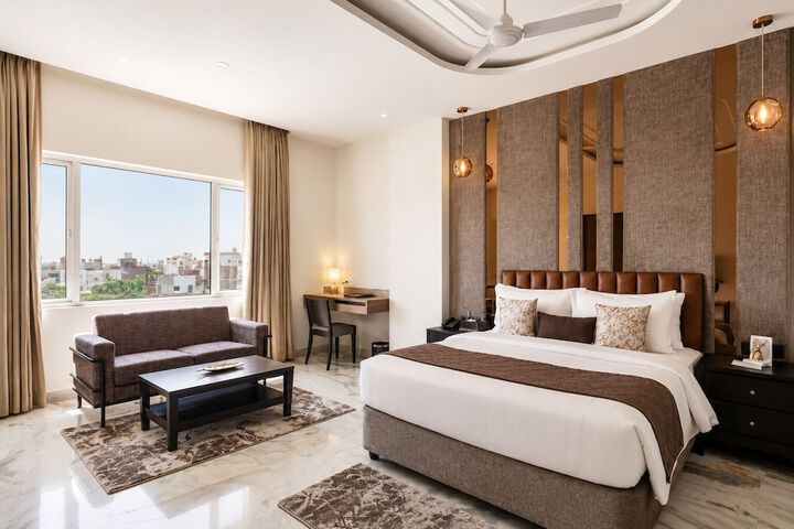 Room 43 of 75