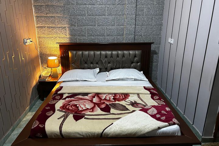 Room 55 of 307