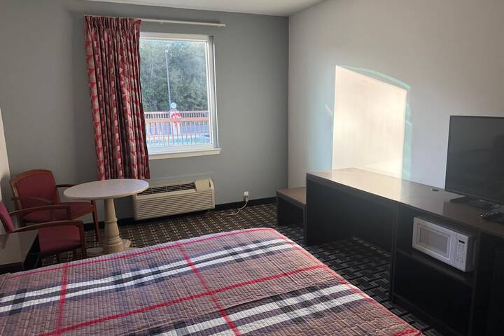 Room 26 of 39