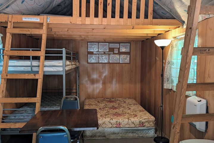 Room 8 of 46