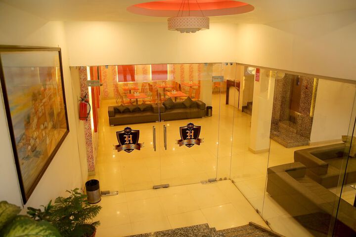 Hotel 2 of 63