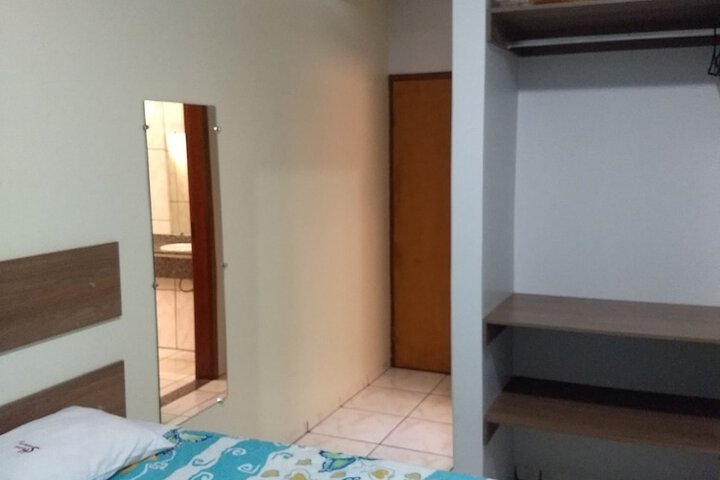 Room 9 of 39