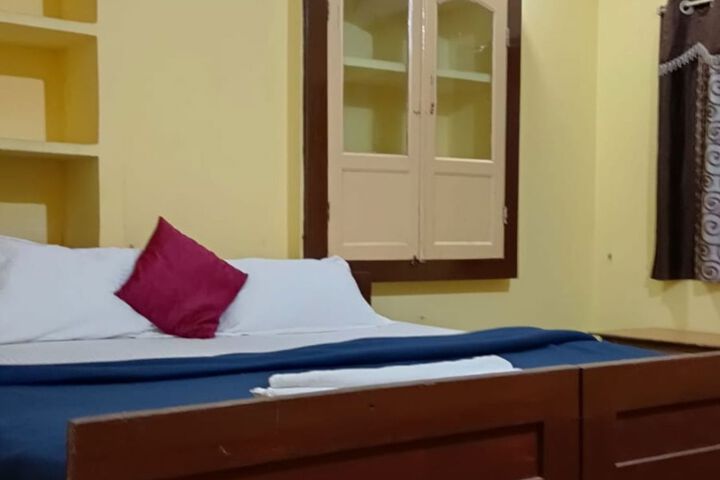 Room 15 of 24