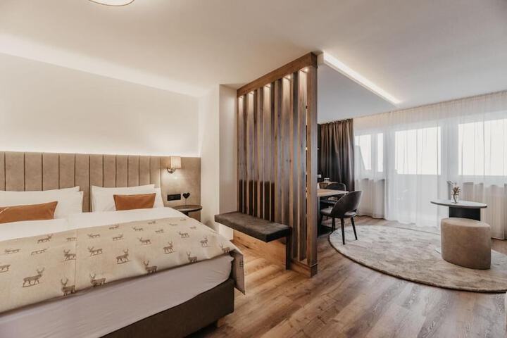 Room 40 of 95