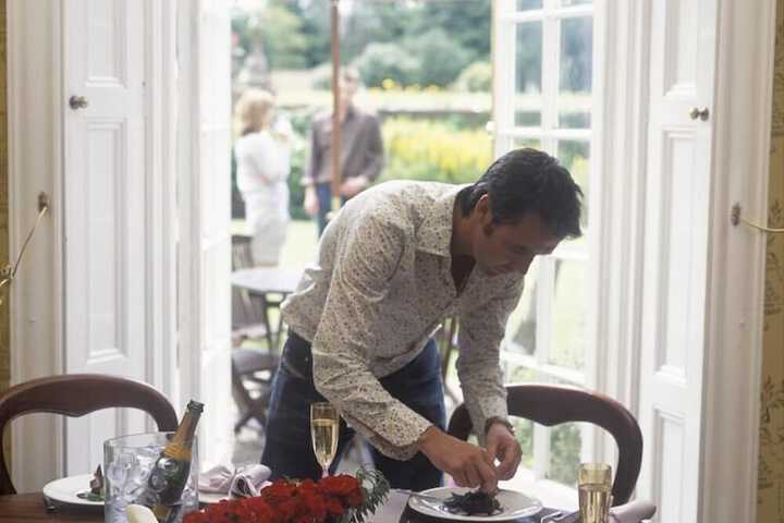 Dining 30 of 81
