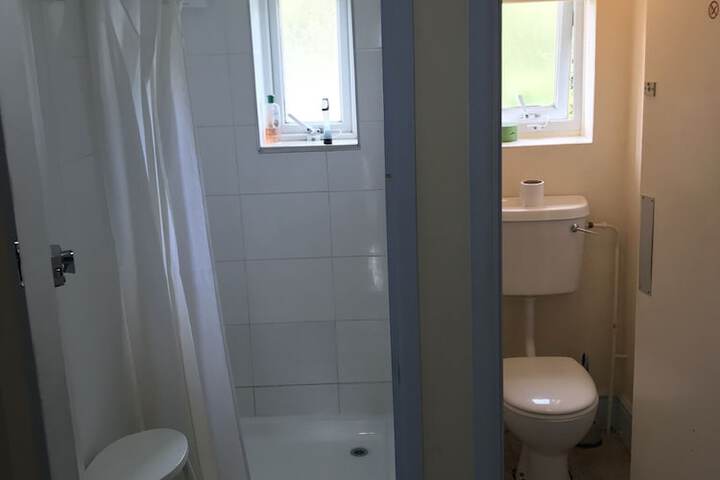 Room 16 of 26