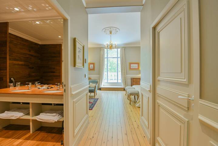 Bathroom Vanities