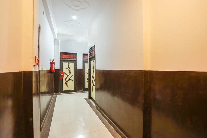 Hotel Interior 2 of 33