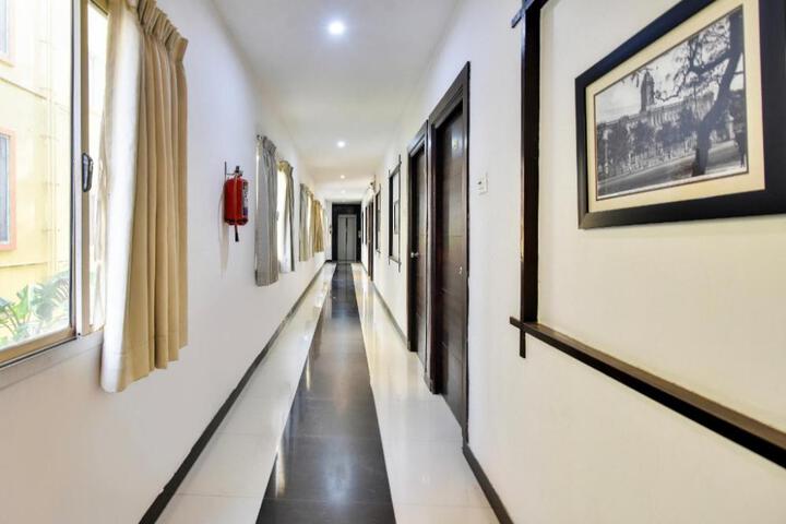 Collection O Elite Residency