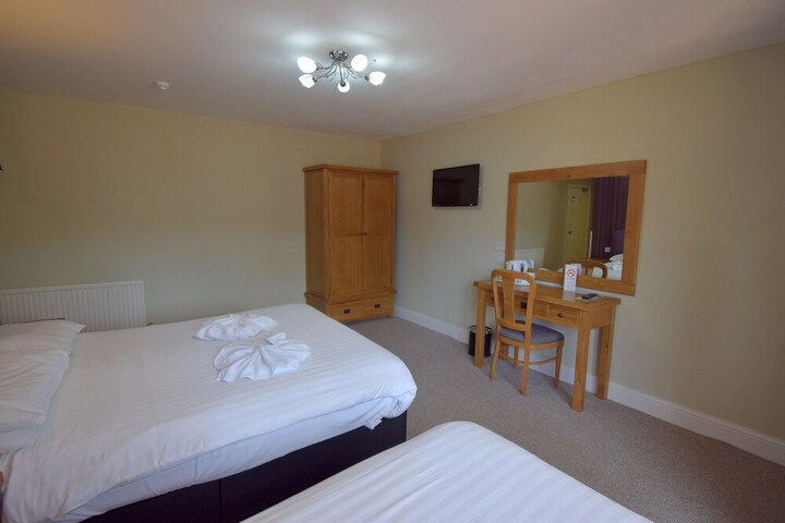 Room 16 of 92