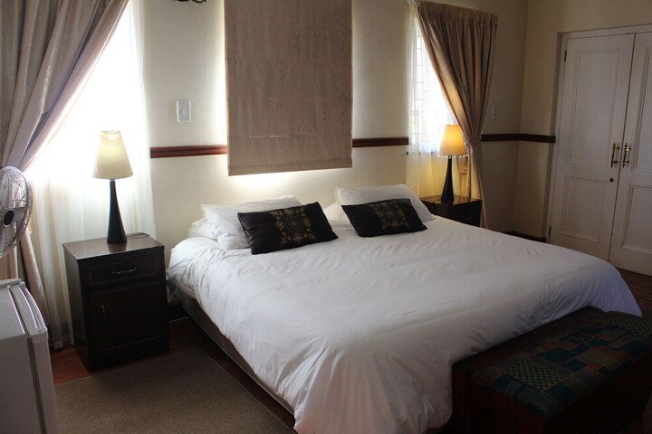 Room 59 of 198
