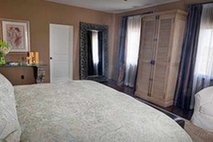 Room 22 of 30