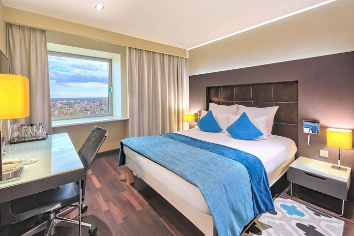 Room 22 of 160