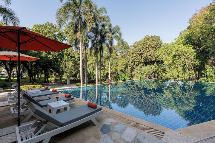 Pool 74 of 132