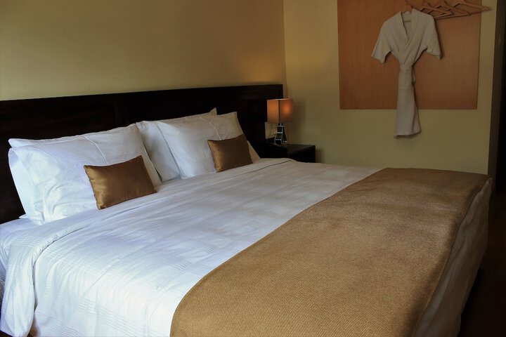 Room 6 of 21