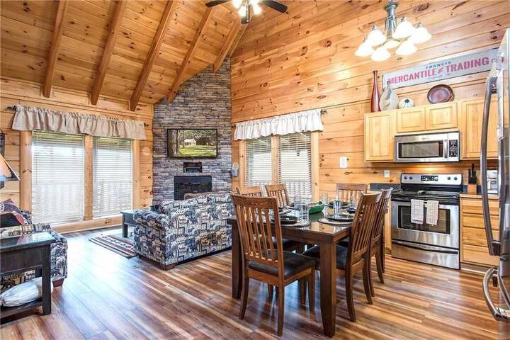 Appalachian Dream Cabin in Sevierville, TN
