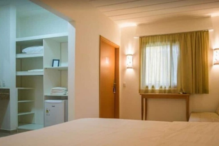 Room 10 of 39