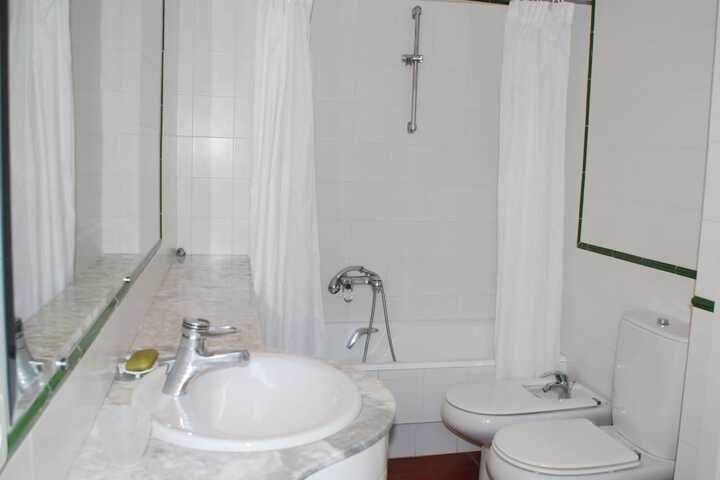 Room 17 of 24