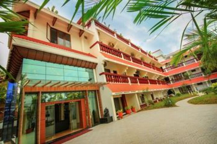 Hotel 6 of 13
