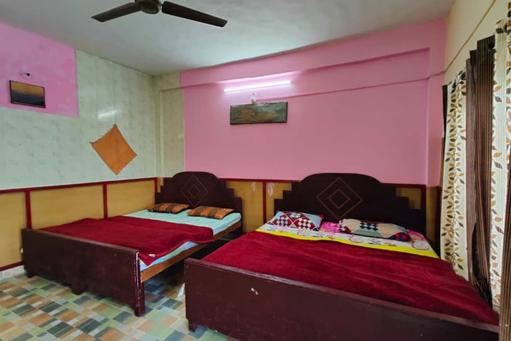 Room 2 of 26