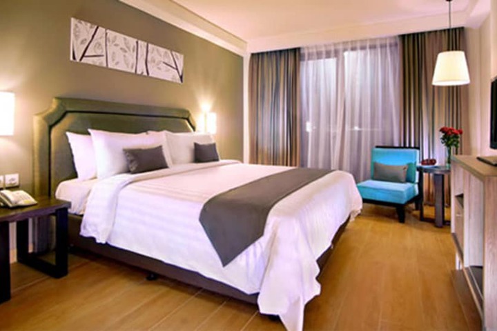 Room 10 of 46