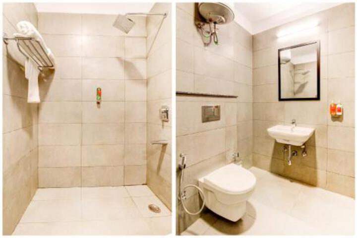 Oyo Townhouse 282 Golf Course Road Gurgaon