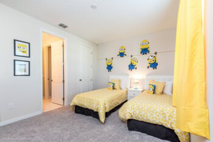 Room 49 of 64