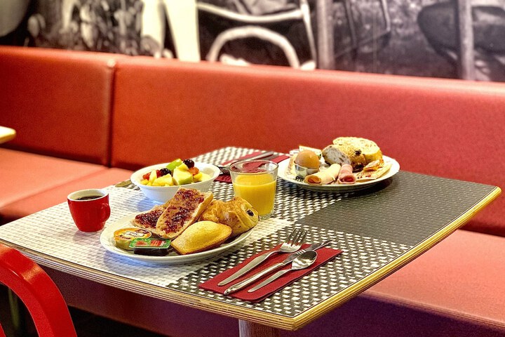 Breakfast meal