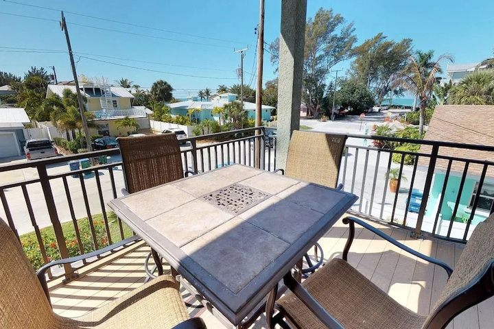 Terrace/Patio 7 of 19