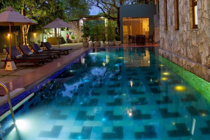 Pool 23 of 63