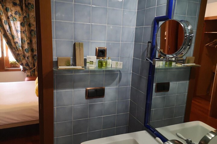 Bath Interior