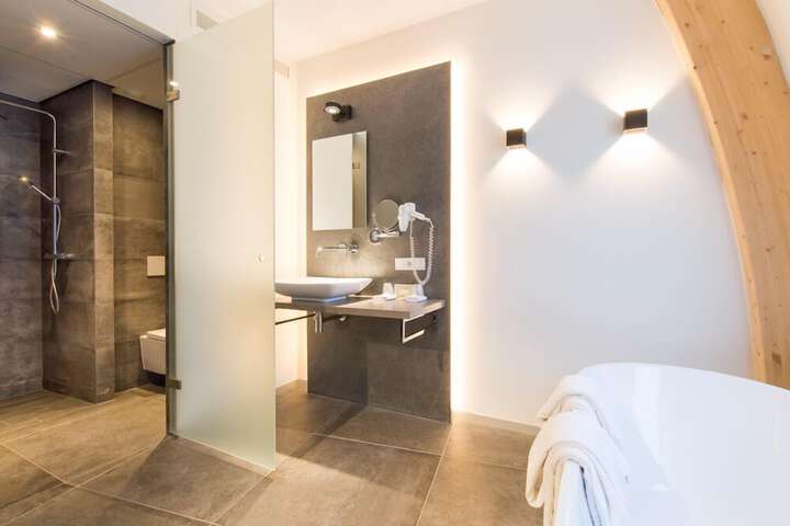Bath Interior