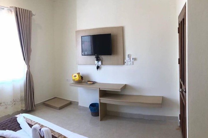 Room 26 of 49